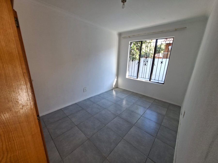 3 Bedroom Property for Sale in Geelhoutpark North West